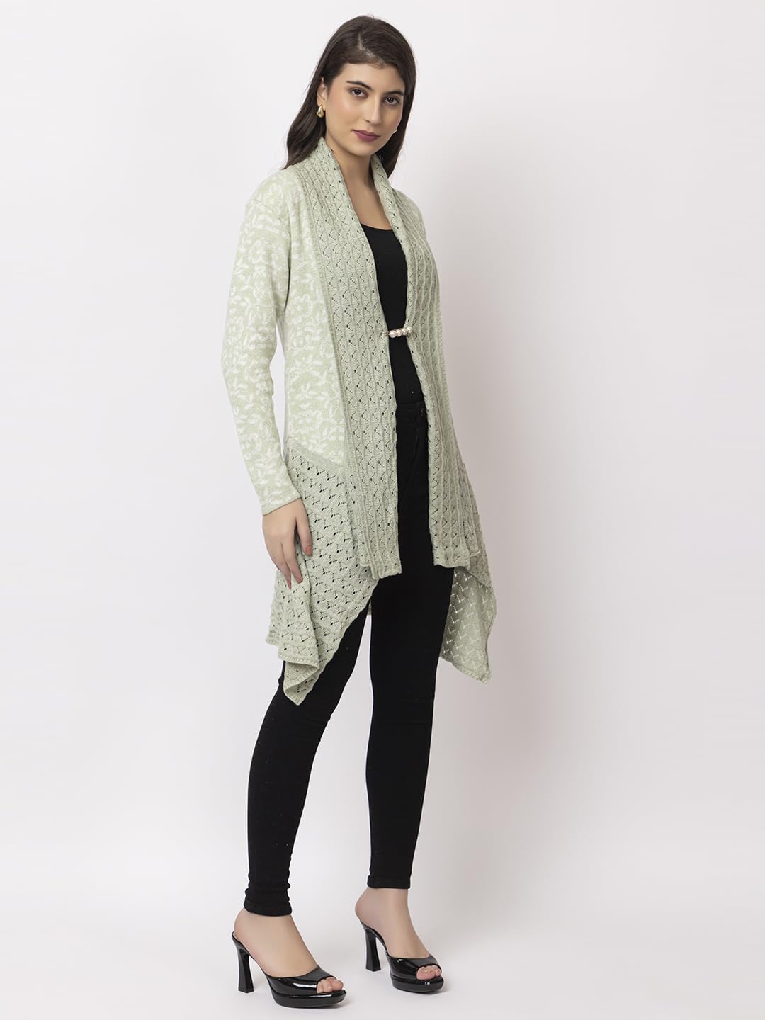 Dadu Dayal Women's Jacquard Woolen Shrug - Elegant, Warm, and Stylish Winter Wear for Casual and Ethnic Outfits
