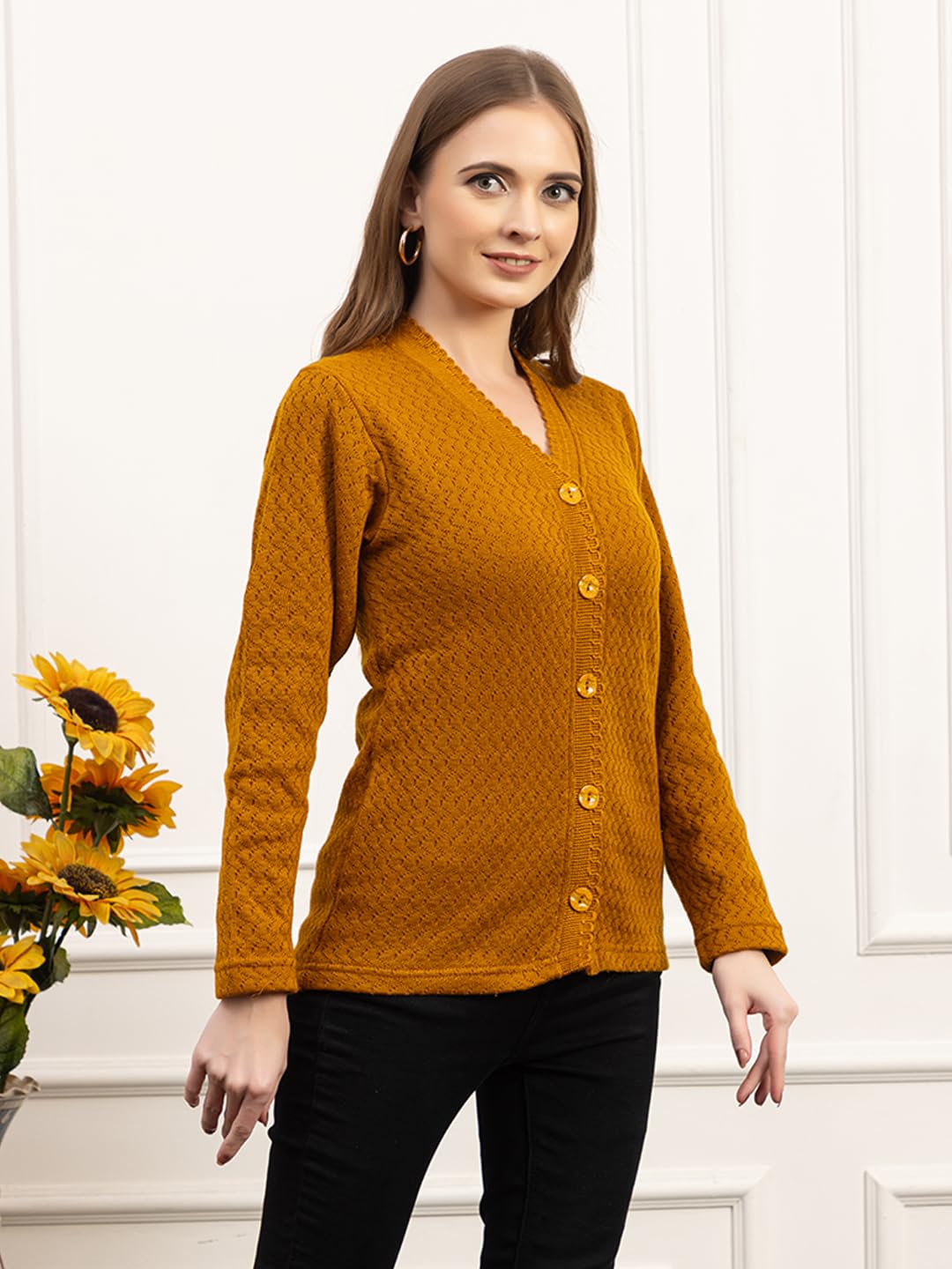 Dadu Dayal Women’s Acrylic Wool V-Neck Cardigan | Lightweight Scallop Border Buttoned Sweater | Winterwear for Women for Office, Travel, Casual Outfits | Stylish Slim Fit