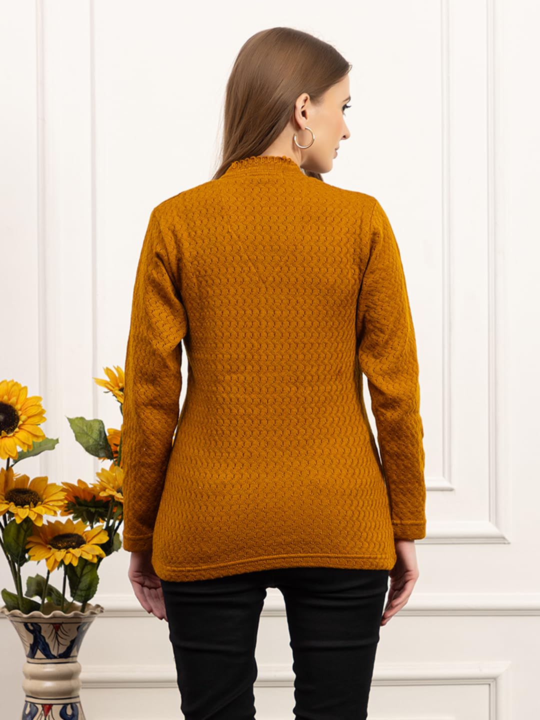 Dadu Dayal Women’s Acrylic Wool V-Neck Cardigan | Lightweight Scallop Border Buttoned Sweater | Winterwear for Women for Office, Travel, Casual Outfits | Stylish Slim Fit