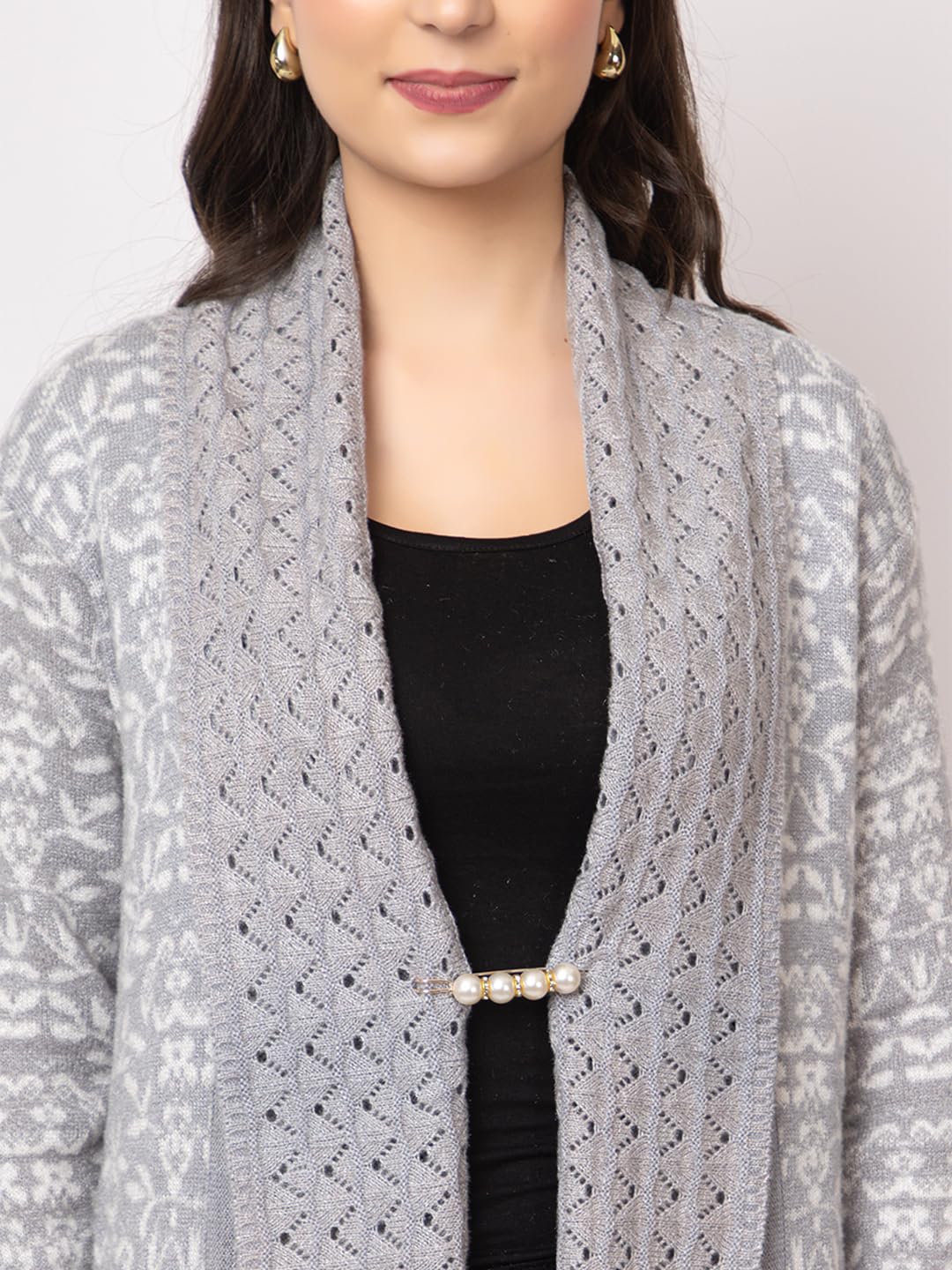 Dadu Dayal Women's Jacquard Woolen Shrug - Elegant, Warm, and Stylish Winter Wear for Casual and Ethnic Outfits