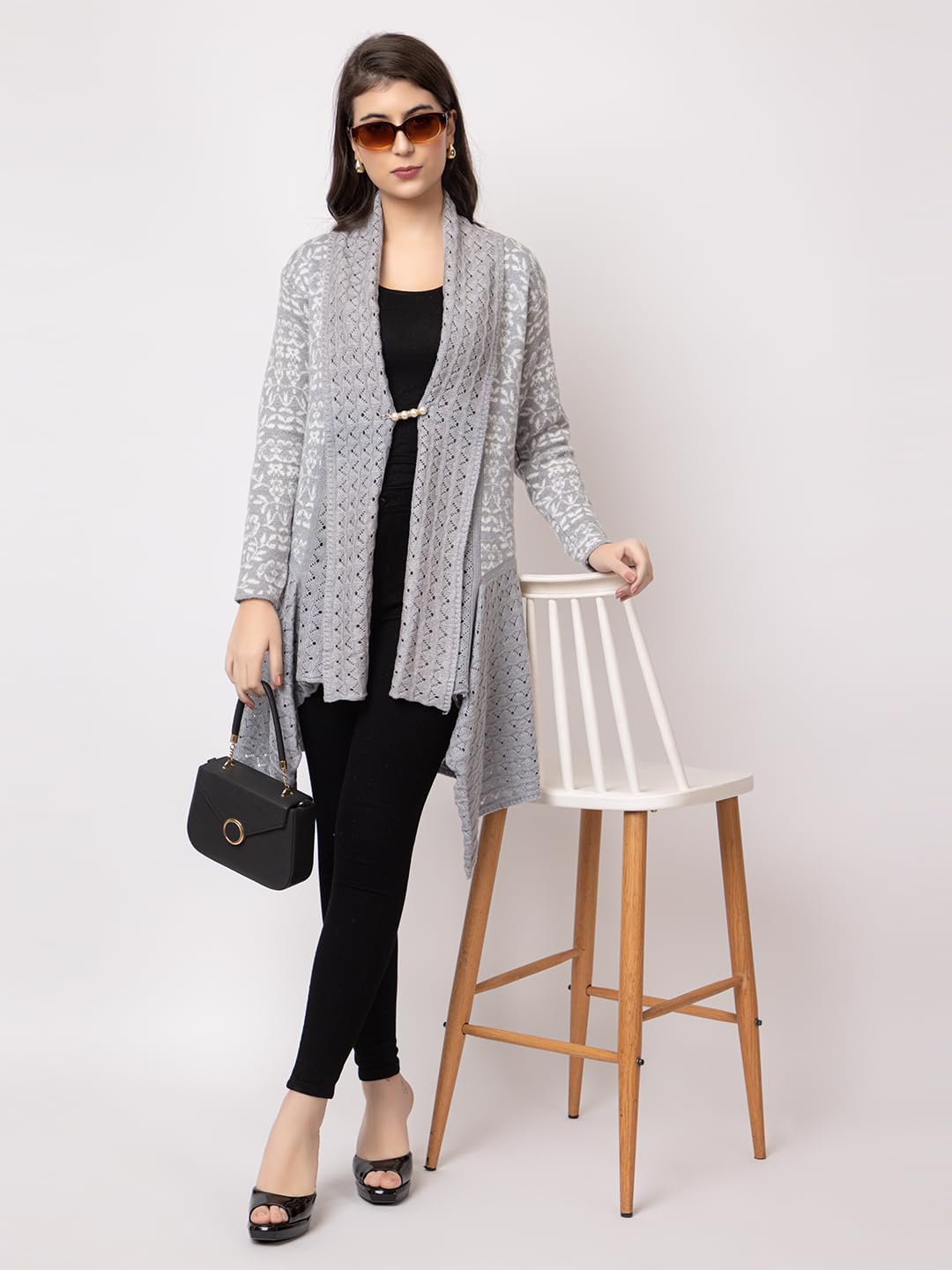 Dadu Dayal Women's Jacquard Woolen Shrug - Elegant, Warm, and Stylish Winter Wear for Casual and Ethnic Outfits