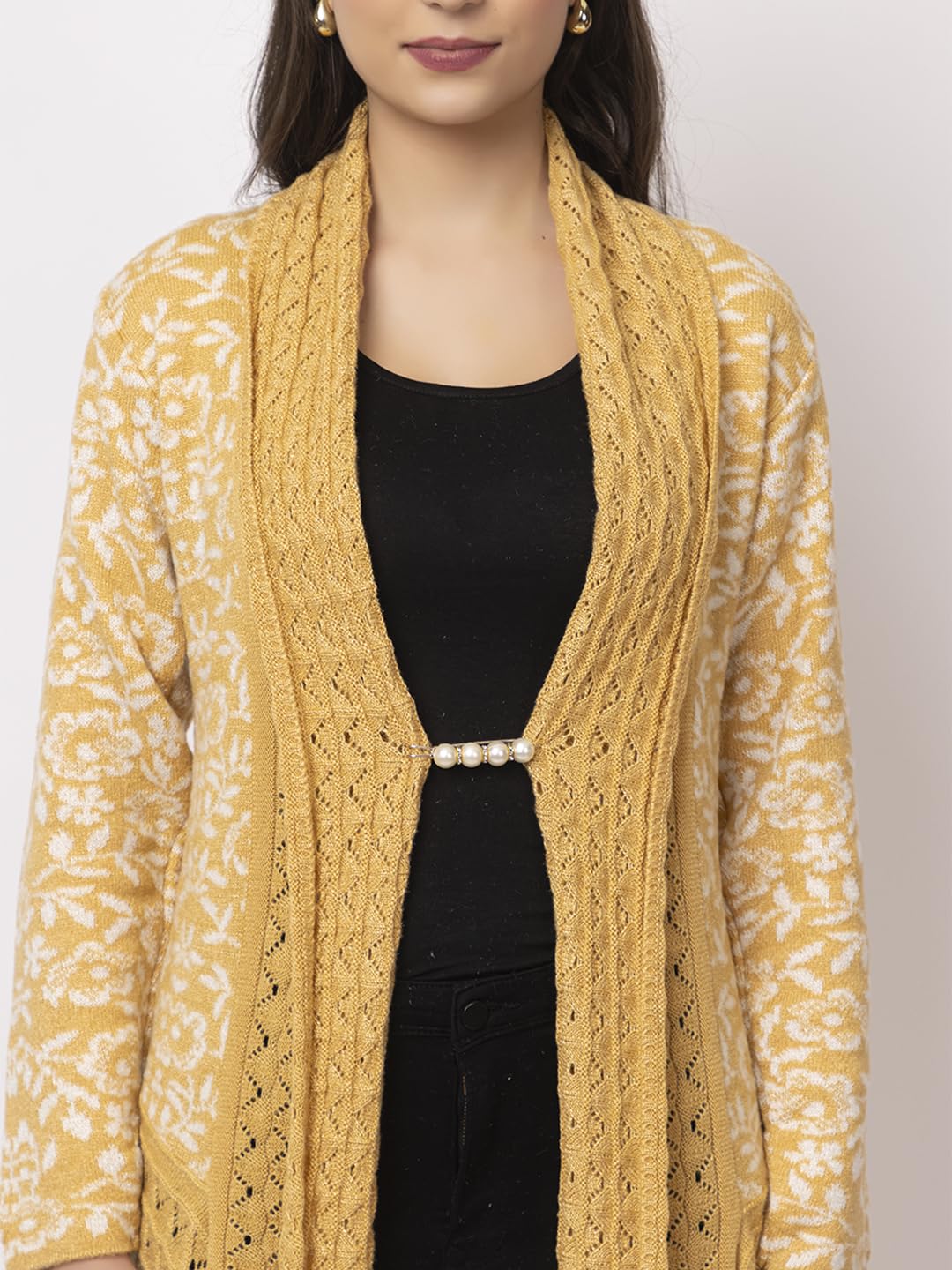 Dadu Dayal Women's Jacquard Woolen Shrug - Elegant, Warm, and Stylish Winter Wear for Casual and Ethnic Outfits