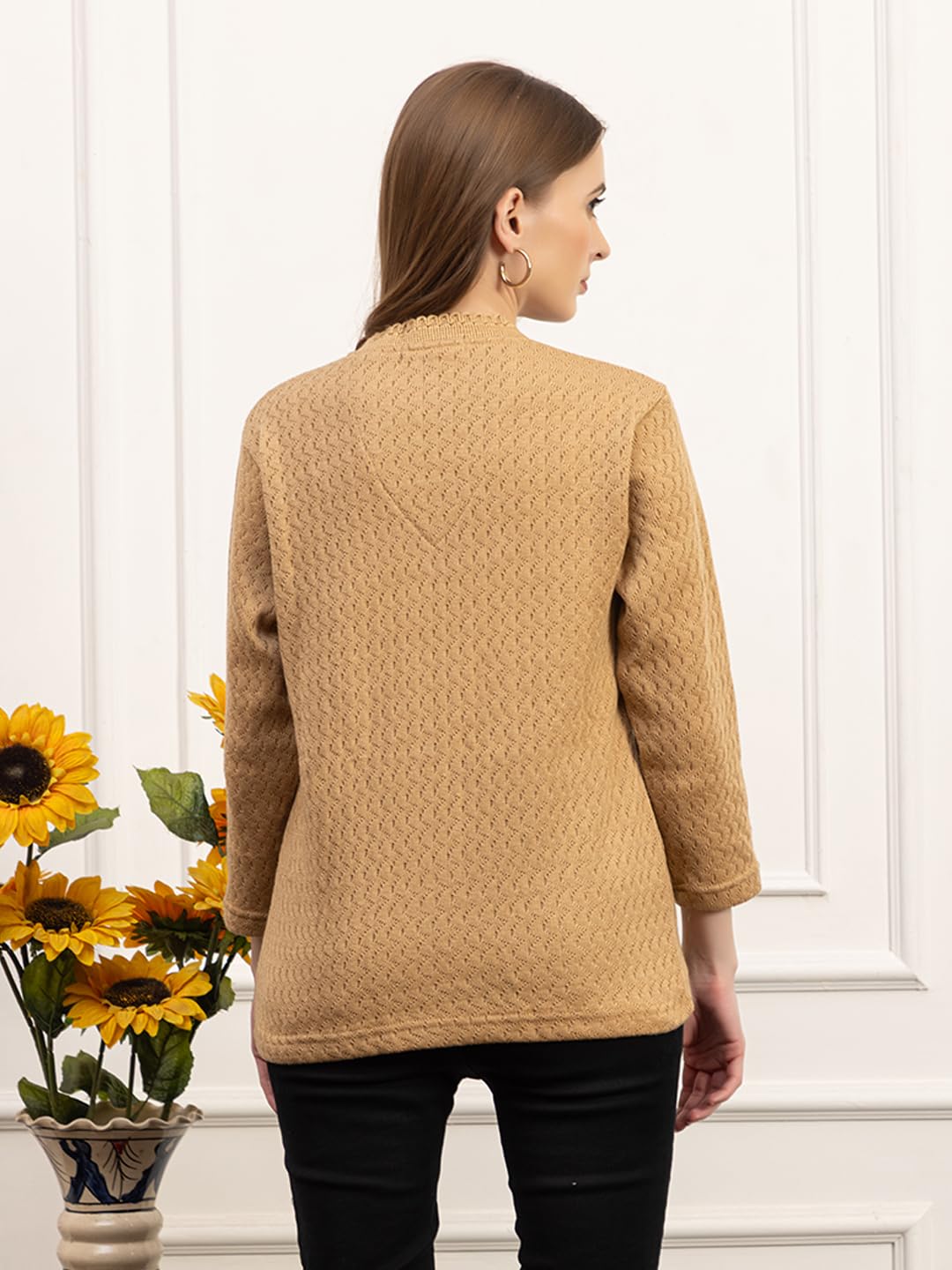 Dadu Dayal Women’s Acrylic Wool V-Neck Cardigan | Lightweight Scallop Border Buttoned Sweater | Winterwear for Women for Office, Travel, Casual Outfits | Stylish Slim Fit