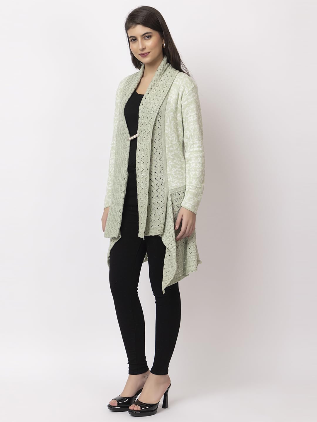 Dadu Dayal Women's Jacquard Woolen Shrug - Elegant, Warm, and Stylish Winter Wear for Casual and Ethnic Outfits