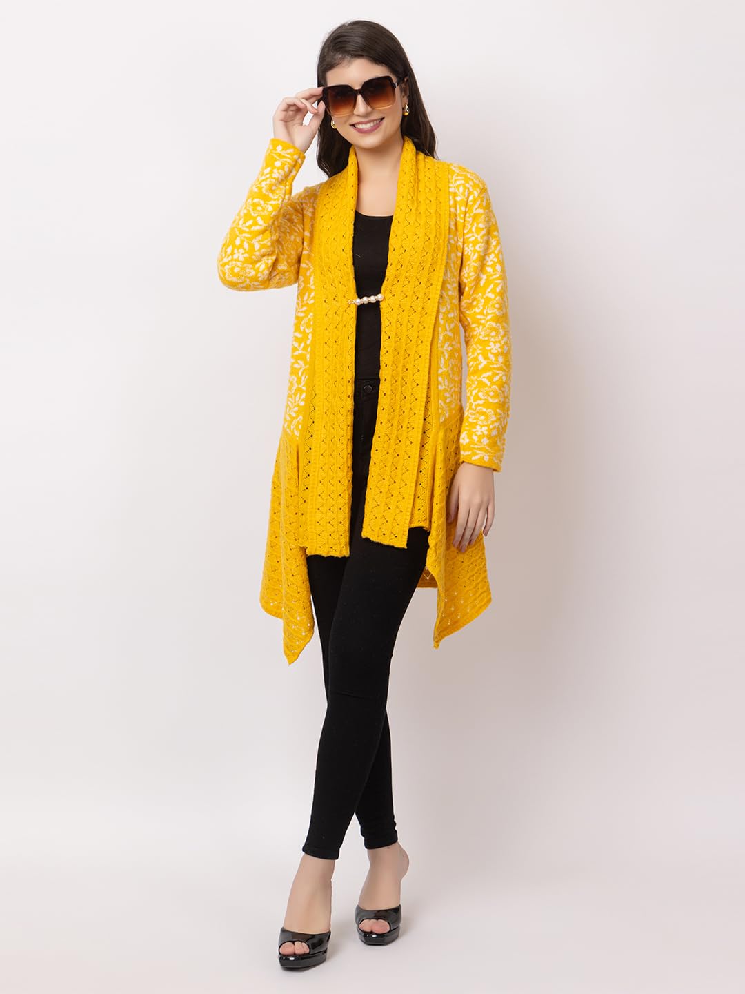 Dadu Dayal Women's Jacquard Woolen Shrug - Elegant, Warm, and Stylish Winter Wear for Casual and Ethnic Outfits